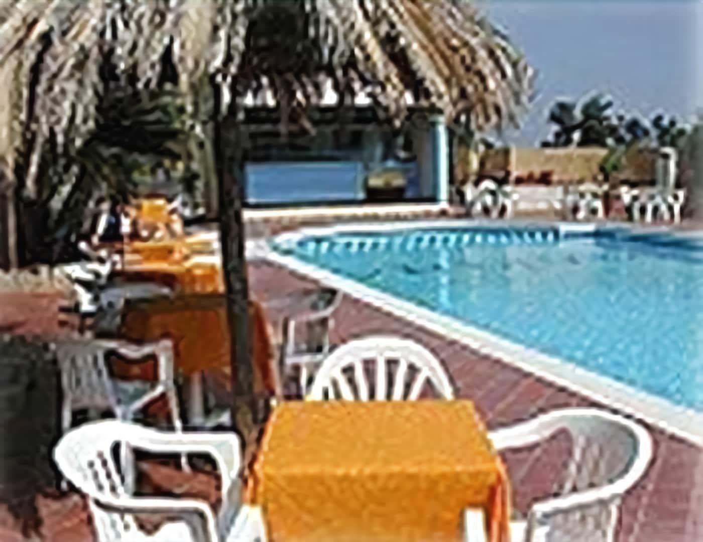 Hotel L'Ulivo Girasole Exterior foto